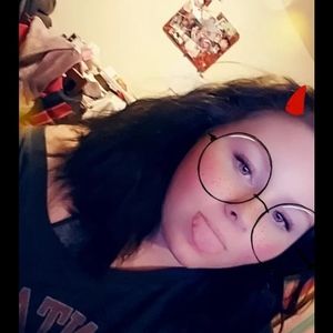 Meet your Posher, Avalynn